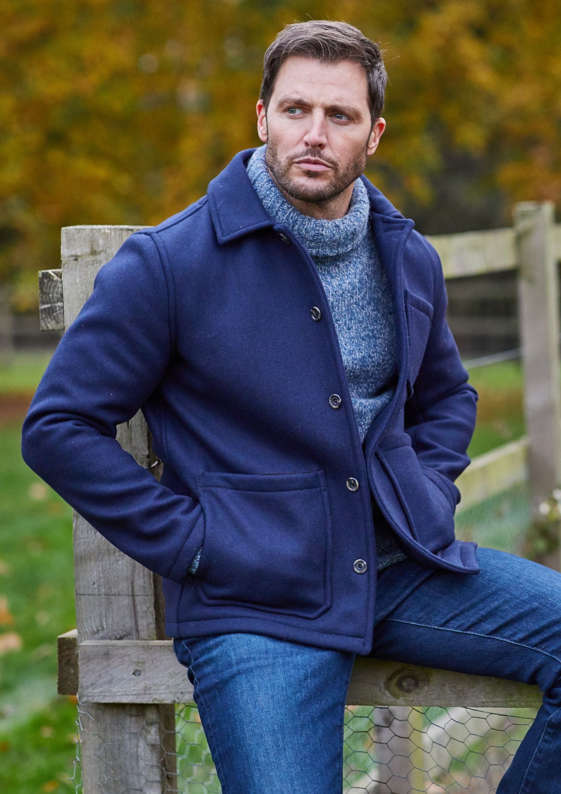 Ewen Men s Jacket in Navy UK M