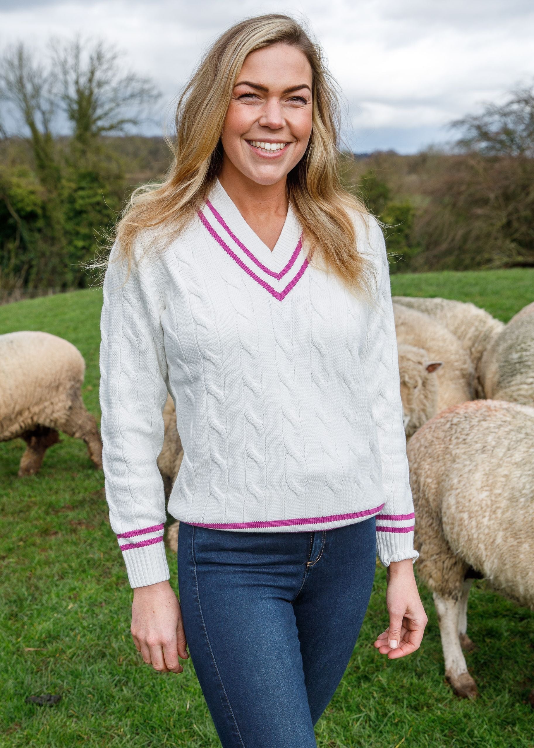 Ladies Cable Knit Cricket Jumper In Ecru