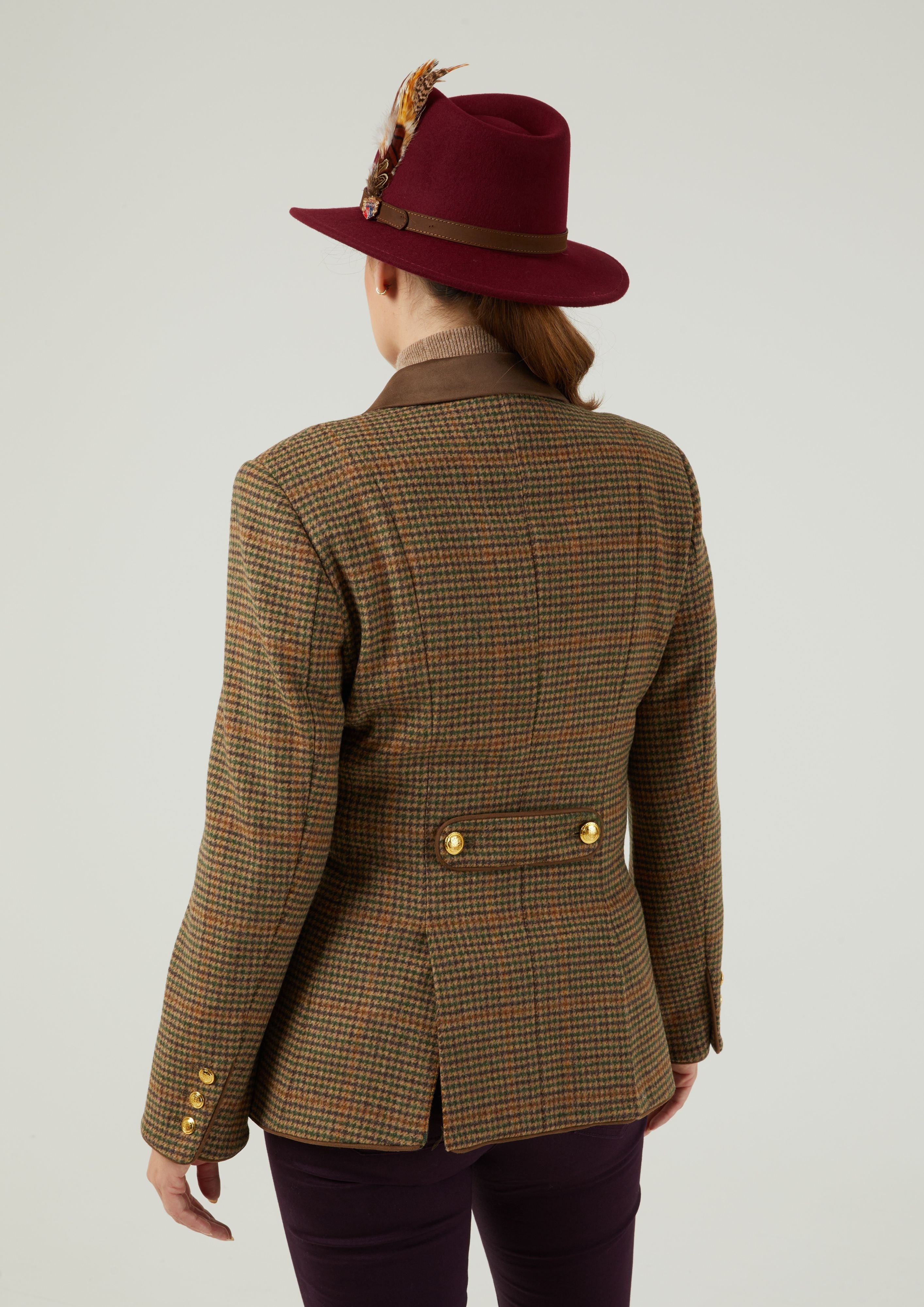 Surrey Ladies Tweed Blazer In Sycamore Alan Paine USA